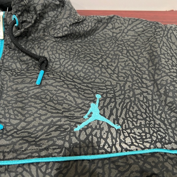 Jordan, Cement Print Reflective, Half Zip Windbreaker Jacket, Black & Blue - Picture 11 of 14